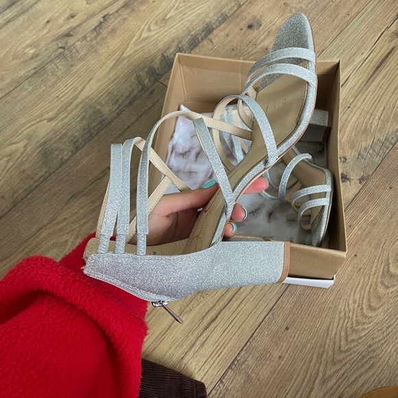 Jessica Simpson Heels - Picture 7 of 7